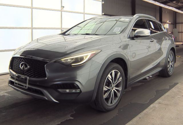 2017 Infiniti QX30 Premium AWD