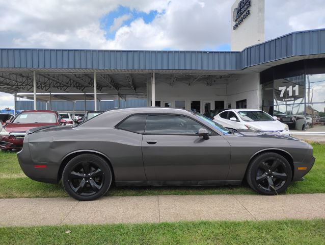2014 Dodge Challenger SXT