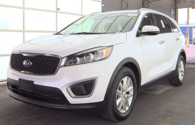 2016 Kia Sorento 2.4L LX