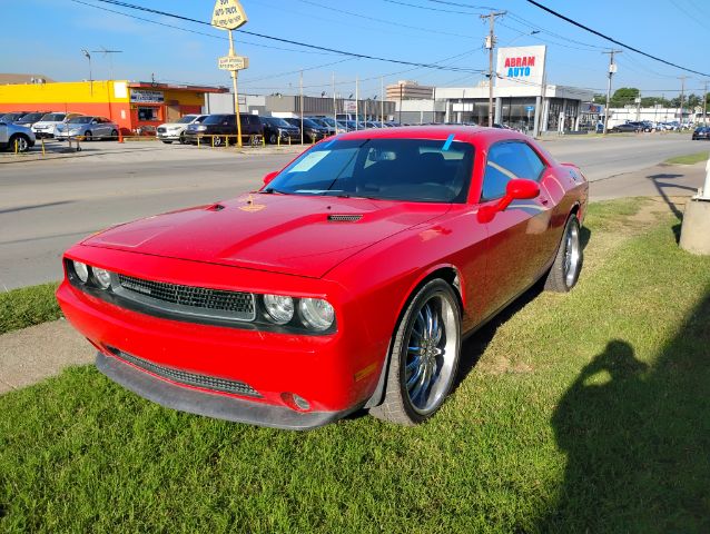 2014 Dodge Challenger SXT