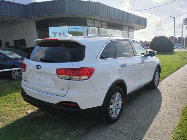 2017 Kia Sorento 2.4L LX