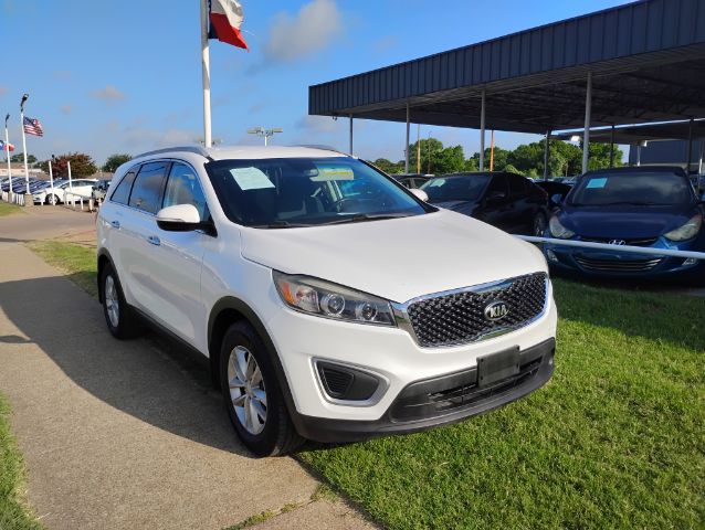 2017 Kia Sorento 2.4L LX