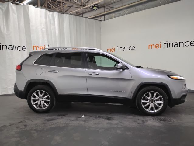 2017 Jeep Cherokee Limited FWD