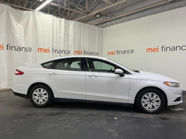 2014 Ford Fusion S