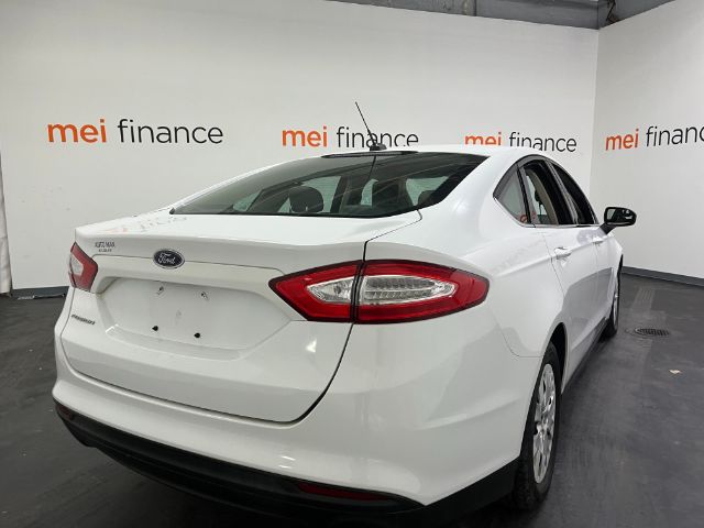 2014 Ford Fusion S