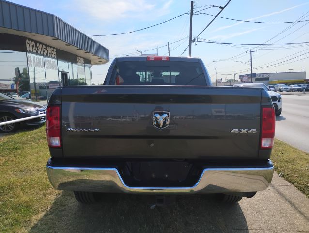 2017 RAM 1500 OUTDOORSMAN Crew Cab 4WD