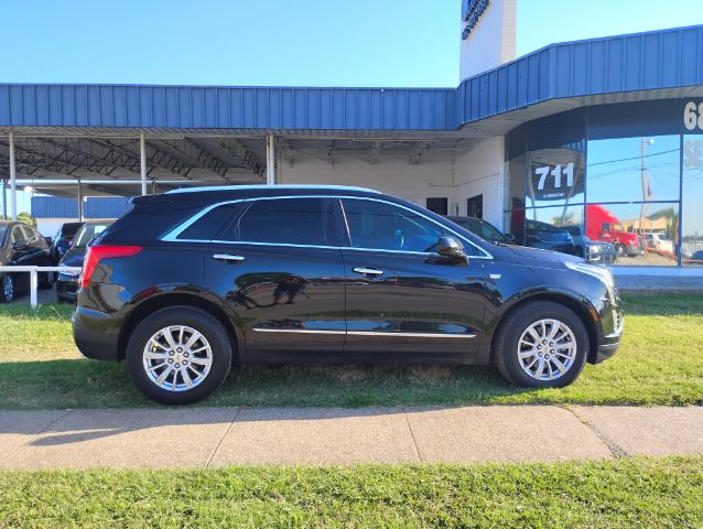 2017 Cadillac XT5 Standard