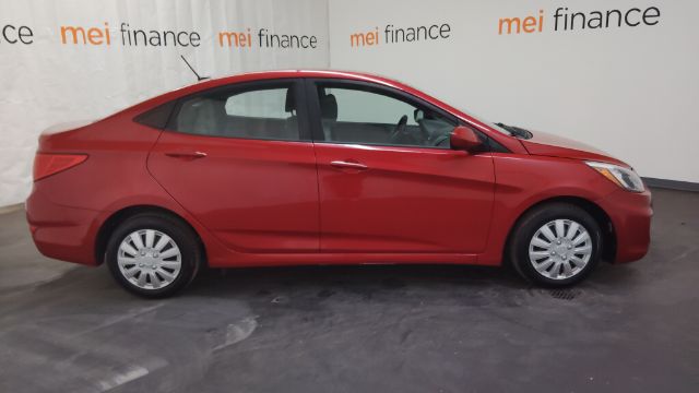 2017 Hyundai Accent SE 4-Door 6A