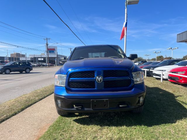 2017 RAM 1500 4WD V8 CREW CAB 5.7L SLT