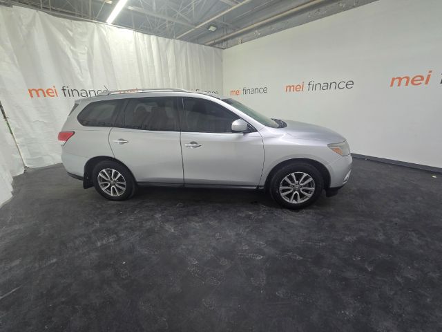 2016 Nissan Pathfinder SV 4WD