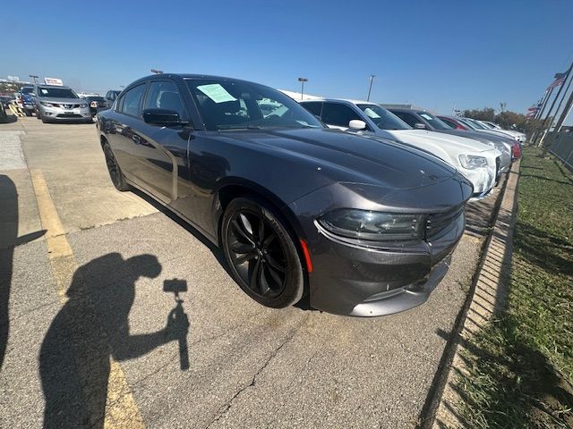 2018 Dodge Charger SXT RWD