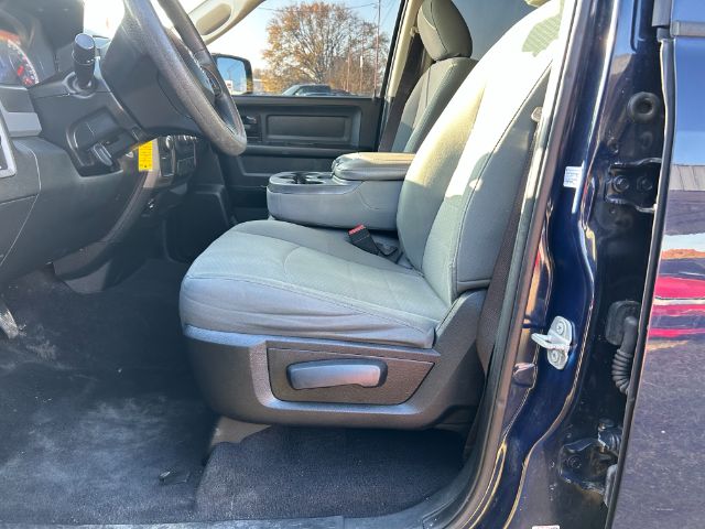 2018 RAM 1500 CLASSIC EXPRESS Quad Cab 4WD