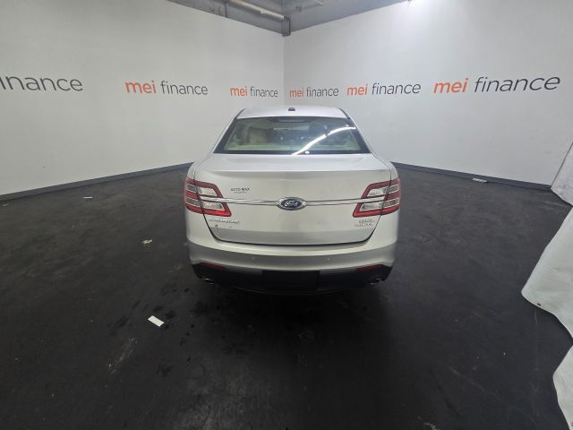 2016 Ford Taurus SEL FWD