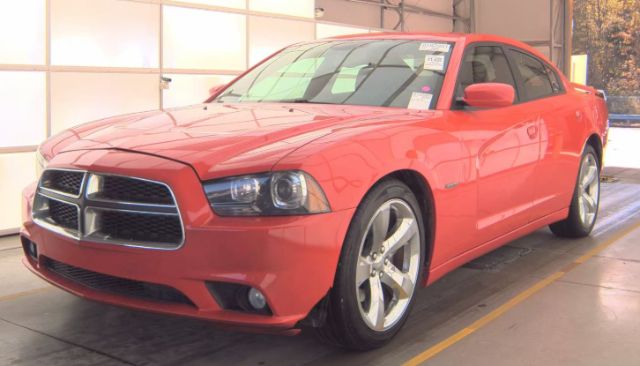 2014 Dodge Charger R/T's photo