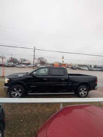 2019 RAM 1500 Laramie Crew Cab LWB 4WD