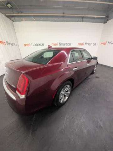 2018 Chrysler 300 Limited RWD