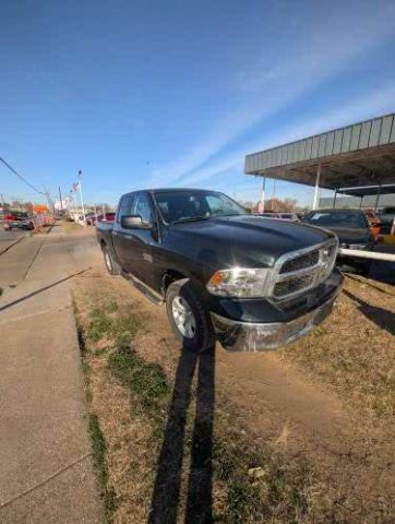 2016 RAM 1500 4WD V6 QUAD CAB 3.6L SLT