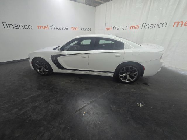 2015 Dodge Charger SXT