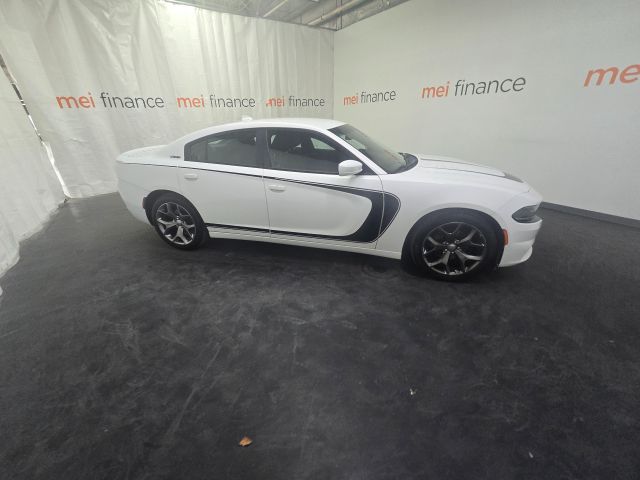 2015 Dodge Charger SXT