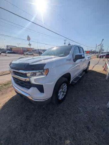 2022 Chevrolet Silverado 1500 4WD Double Cab Standard Bed LT