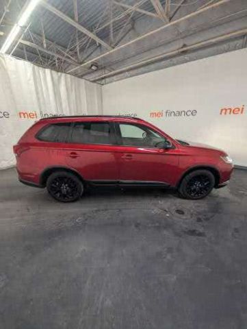 2019 Mitsubishi Outlander LE