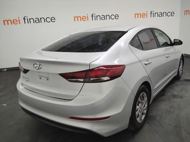 2018 Hyundai Elantra SE 6AT