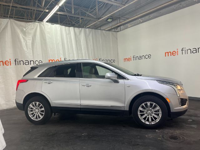 2017 Cadillac XT5 Standard