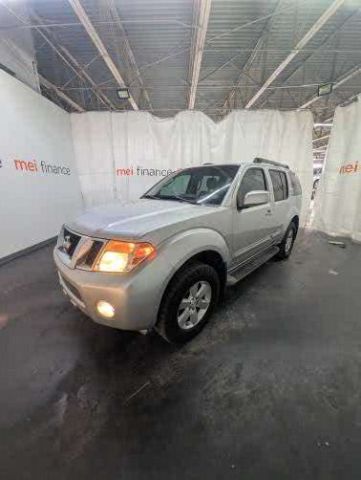 2011 Nissan Pathfinder SV 4WD