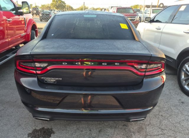 2016 Dodge Charger SE