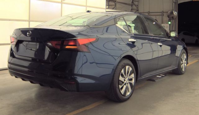 2020 Nissan Altima S FWD