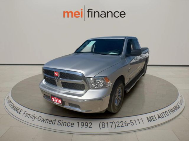 2019 RAM 1500 SLT Quad Cab 4WD