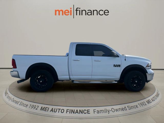 2017 Ram 1500 SLT Quad Cab 4x2 6'4