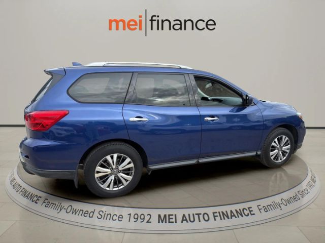 2019 Nissan Pathfinder S