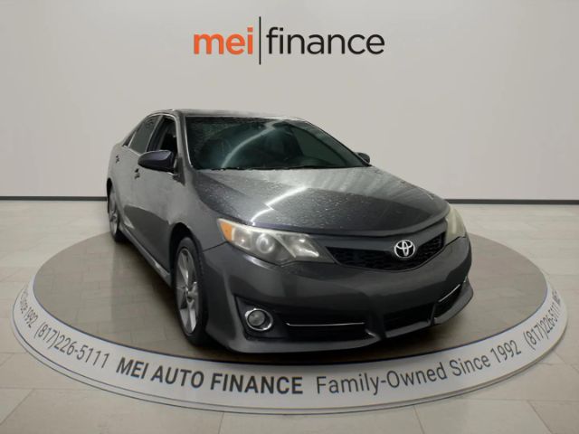 2014 Toyota Camry SE Sport
