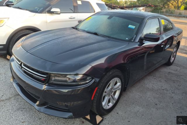 2016 Dodge Charger SE