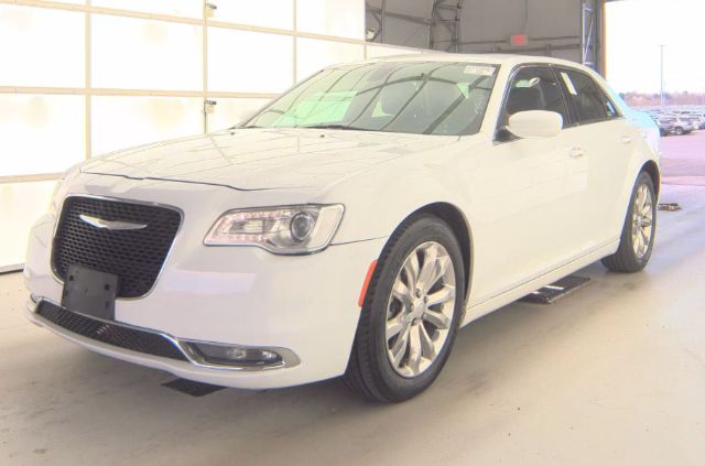 2016 Chrysler 300 Limited AWD
