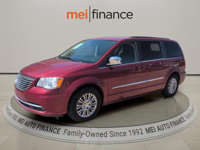 2015 Chrysler Town & Country Touring-L