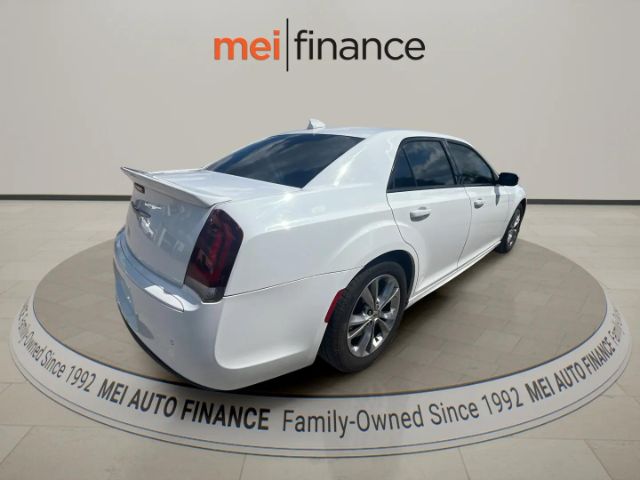 2017 Chrysler 300 300S Alloy Edition
