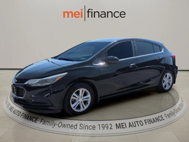 2017 Chevrolet Cruze LT Hatchback Auto's photo