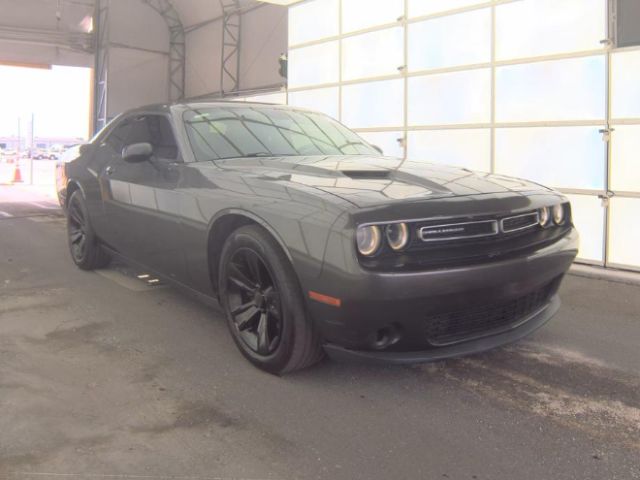 2017 Dodge Challenger SXT