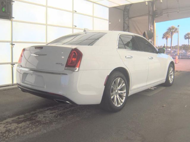 2016 Chrysler 300C 2WD V6 4D SEDAN C