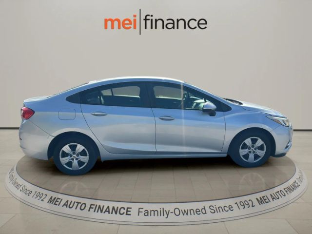 2018 Chevrolet Cruze LS Auto