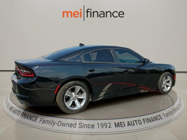 2017 Dodge Charger SXT