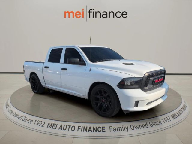 2019 RAM 1500 Classic Classic Express Crew