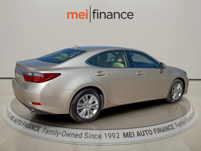 2013 Lexus ES 350 4D SEDAN