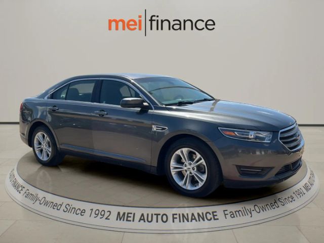 2018 Ford Taurus SEL